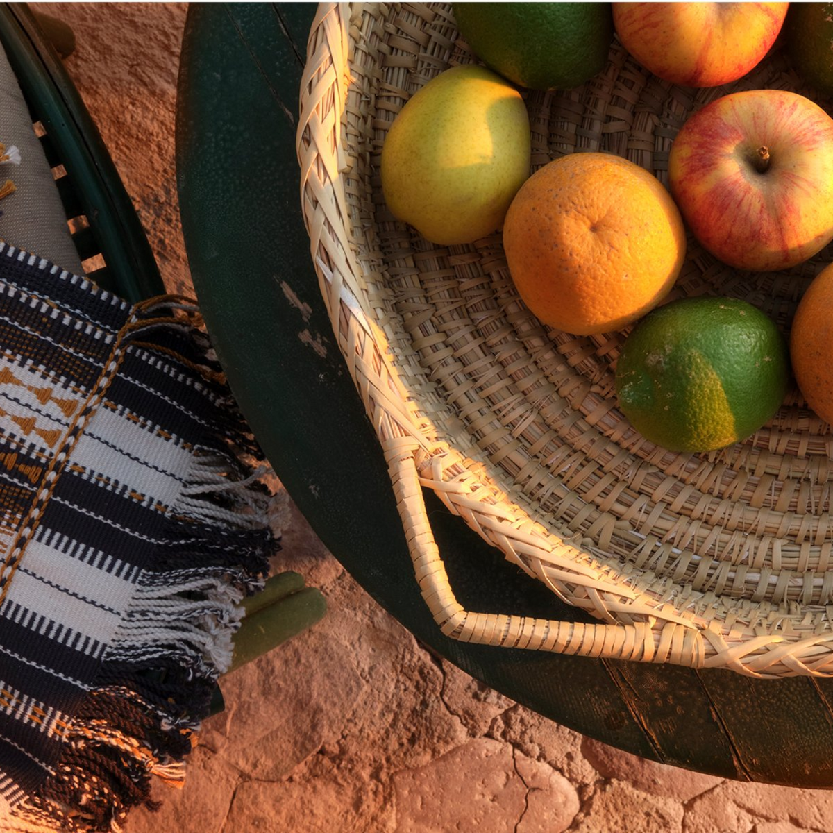 Seagrass weaving handmade Fruit Basket